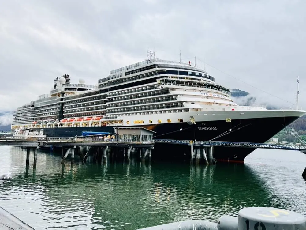 Holland America Cruise Line Ship